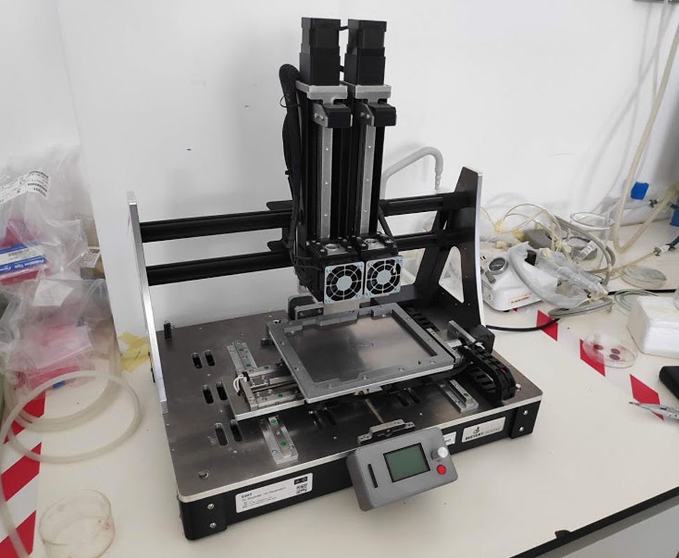 BEEVERYCREATIVE BIOPRINTER